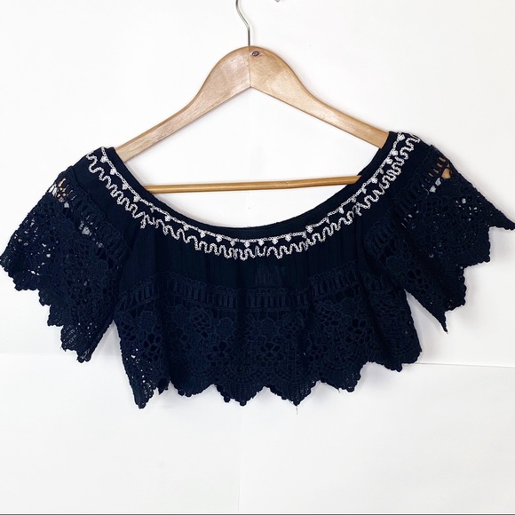 NWT LF Mieeion Black Embroidered Woven Off Shoulder Crop Top - Picture 12 of 12